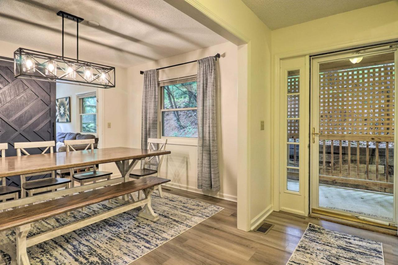 Bright Asheville Retreat With Hot Tub And Decks! Kültér fotó