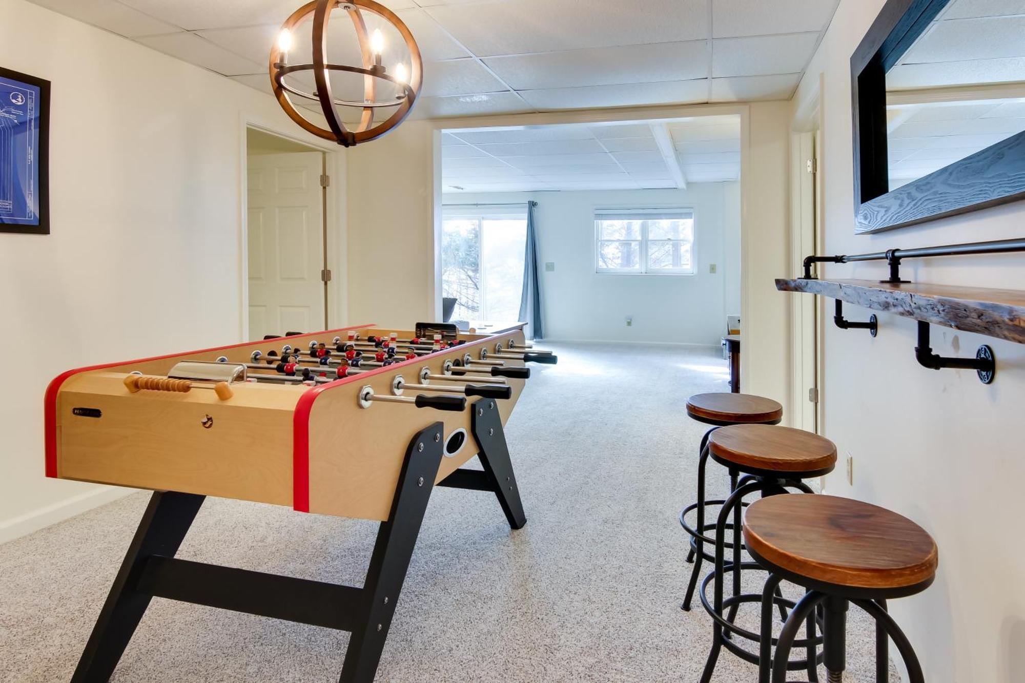 Bright Asheville Retreat With Hot Tub And Decks! Kültér fotó